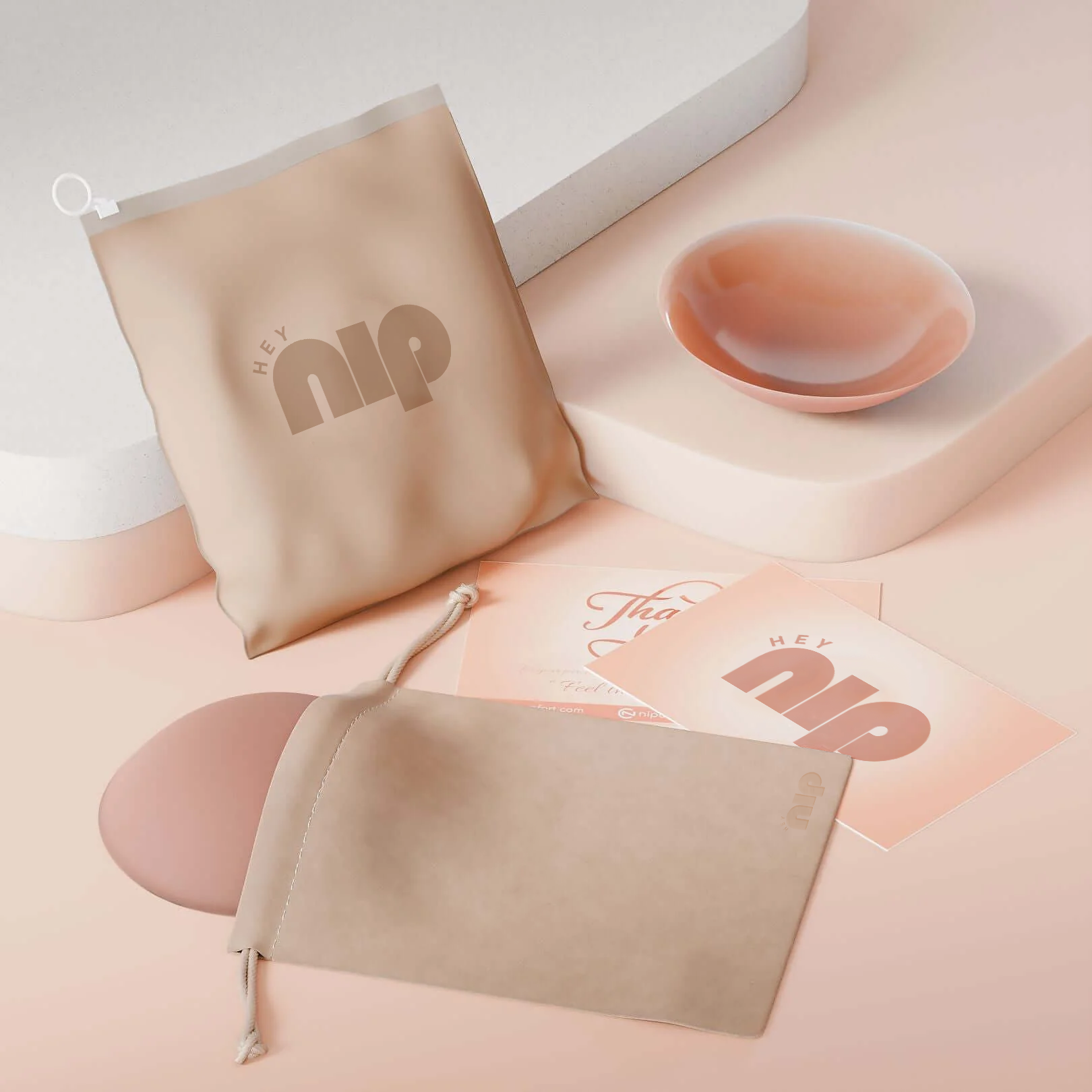 HeyNip Seamless Covers (Pair)